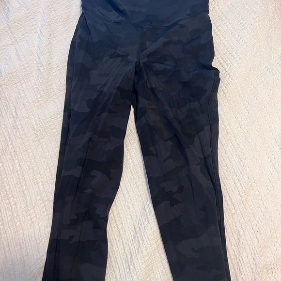 Cameo Lulu lemon leggings - Picture 2 of 4